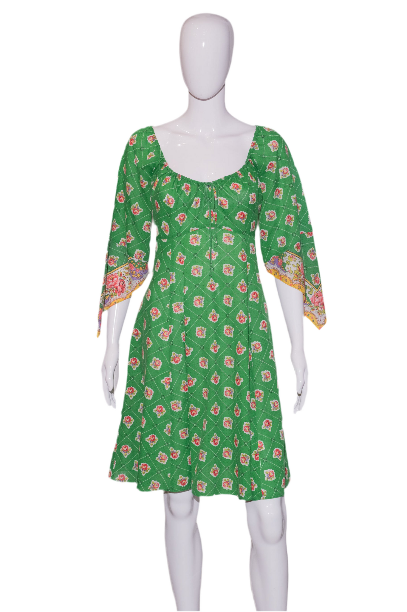 1970's Green Hippie Handkerchief Dress - Size M Antique Sugar 1970's Green Hippie Handkerchief Dress - Size M Antique Sugar