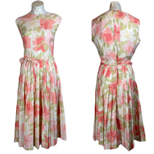 Load image into Gallery viewer, 1960&#39;s Floral Garden Party Dress Size M
