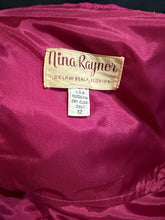 Load image into Gallery viewer, Close-up of manufacturing tag
