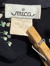 Load image into Gallery viewer, 1990’s Floral Rayon Dress Size M
