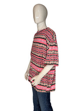 Load image into Gallery viewer, Mannequin wearing a pink patterned shirt 
