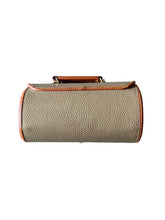 Load image into Gallery viewer, Textured beige hand bag with brown leather accents 
