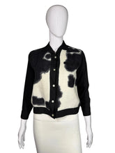 Load image into Gallery viewer, Black and white patterned Shirt on a mannequin with a plain background
