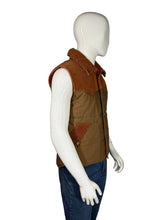 Load image into Gallery viewer, Brown and orange quilted vest on a mannequin
