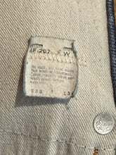 Load image into Gallery viewer, 1970's Levi's Prospector Jeans - Size 32x33
