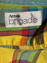 Load image into Gallery viewer, 1980's Yellow Plaid Short Sleeve Arrow Button Up - Size L
