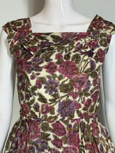 Load image into Gallery viewer, 1950s Watercolor Floral Taffeta Party Dress – Hashmark Print – Size S
