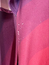 Load image into Gallery viewer, Close-up of an underarm area showing some pilling
