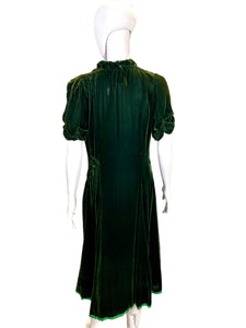 1930's Emerald Green Velvet Dress Size M