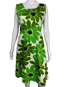 1960's Green Daisy Day Dress Size M