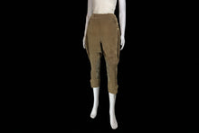 Load image into Gallery viewer, 1930s Wool Twill Jodhpurs with Suede Patches – Size S
