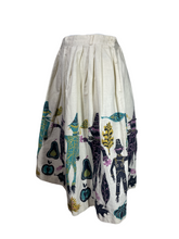 Load image into Gallery viewer, 1950&#39;s Atomic Scarecrow Novelty Print Skirt Size S/M
