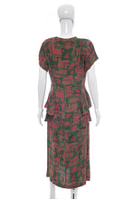 Load image into Gallery viewer, 1940&#39;s Cold Rayon Green and Pink Novelty Print Dress Size L
