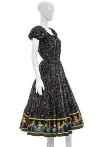 1950's Rare Black and Multicolor Novelty Circus Print Dress Size M/L