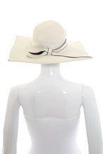 Load image into Gallery viewer, 1950&#39;s Lilly Dache White Square Wide Brim Hat
