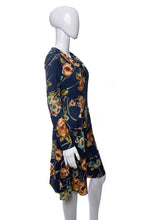 Load image into Gallery viewer, 1970&#39;s Edith Flagg Navy Floral Printed Long Sleeve Dress Size M
