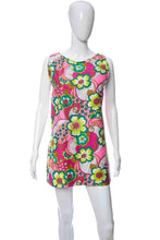 Load image into Gallery viewer, 1960&#39;s Psychedelic Floral Printed Sleeveless Mini Dress Size M/L
