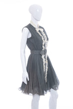 Load image into Gallery viewer, 1970&#39;s Miss Elliette Gray Pleated Party Dress Size S
