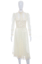 Load image into Gallery viewer, 1970&#39;s Gunne Sax White Lace Dress Size M/L
