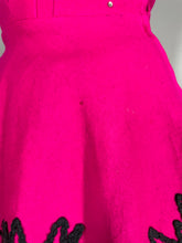 Load image into Gallery viewer, 1950’s Fuchsia Felt Strapless Party Dress Size XS
